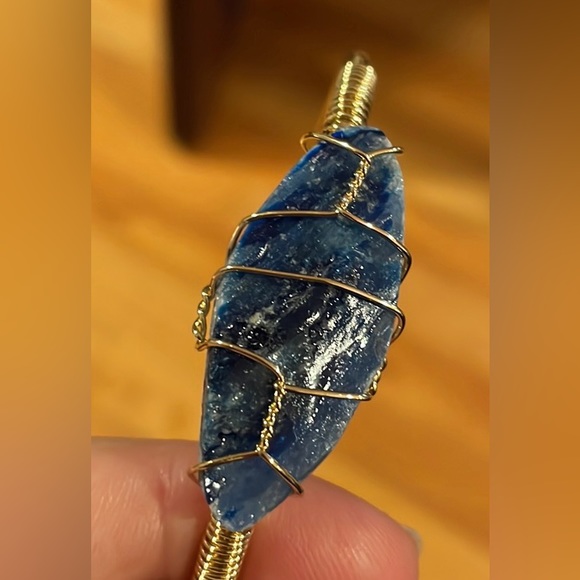 3 for $30 Natural Gold Tone Healing Stone Wire Cuff Bracelet Chakra Energy - Picture 4 of 9